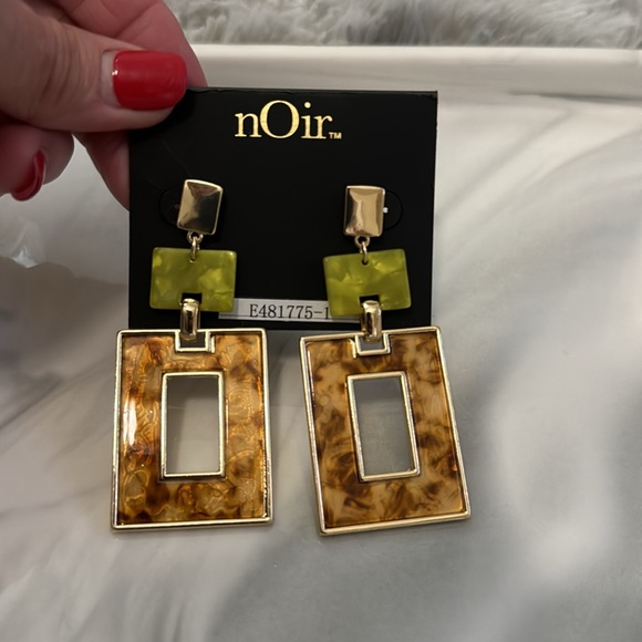 NEW Noir Open Rectangle Drop Earrings - Picture 8 of 8
